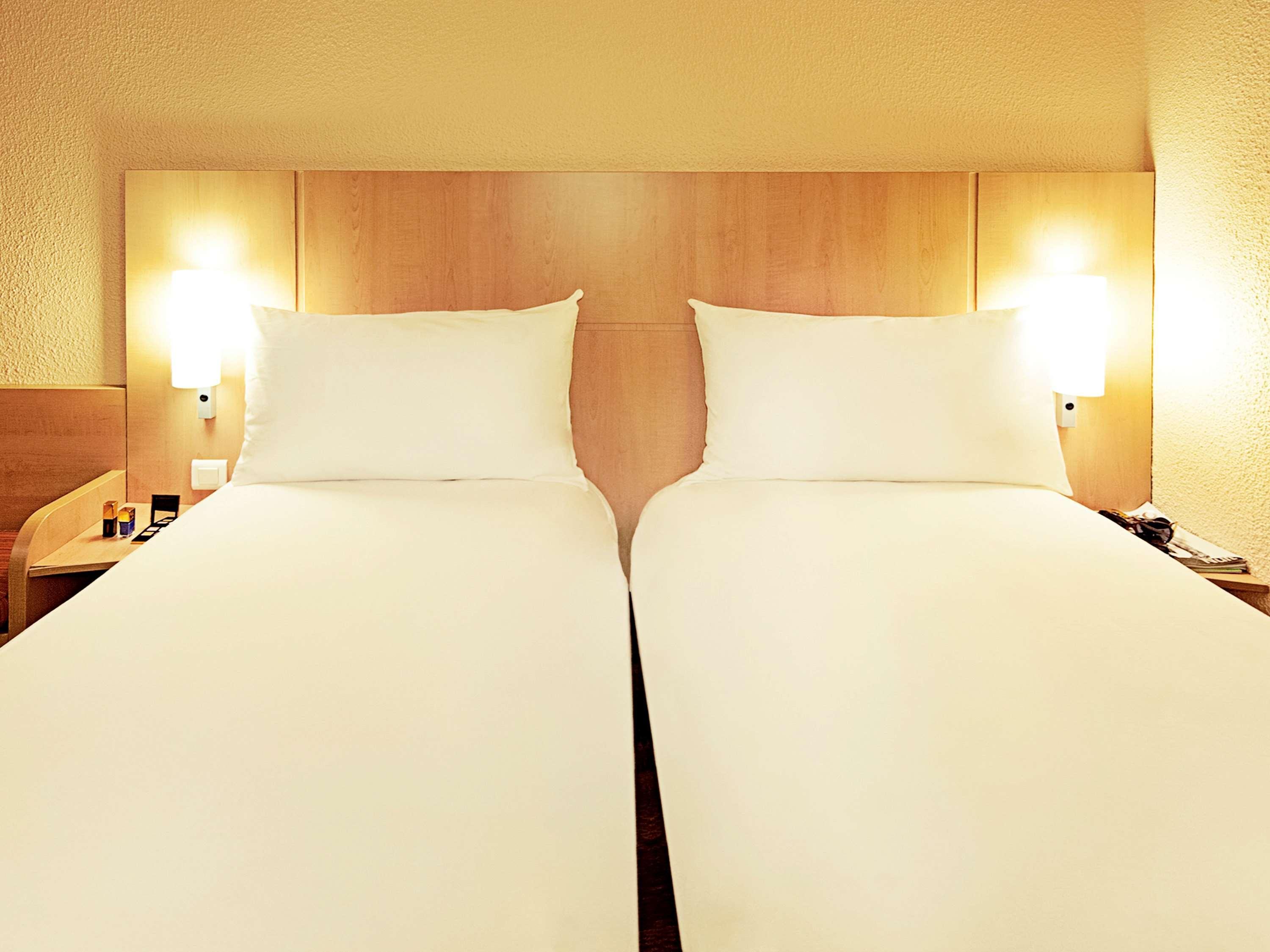 B&B Hotel Lille Roubaix Centre Grand-Place Esterno foto
