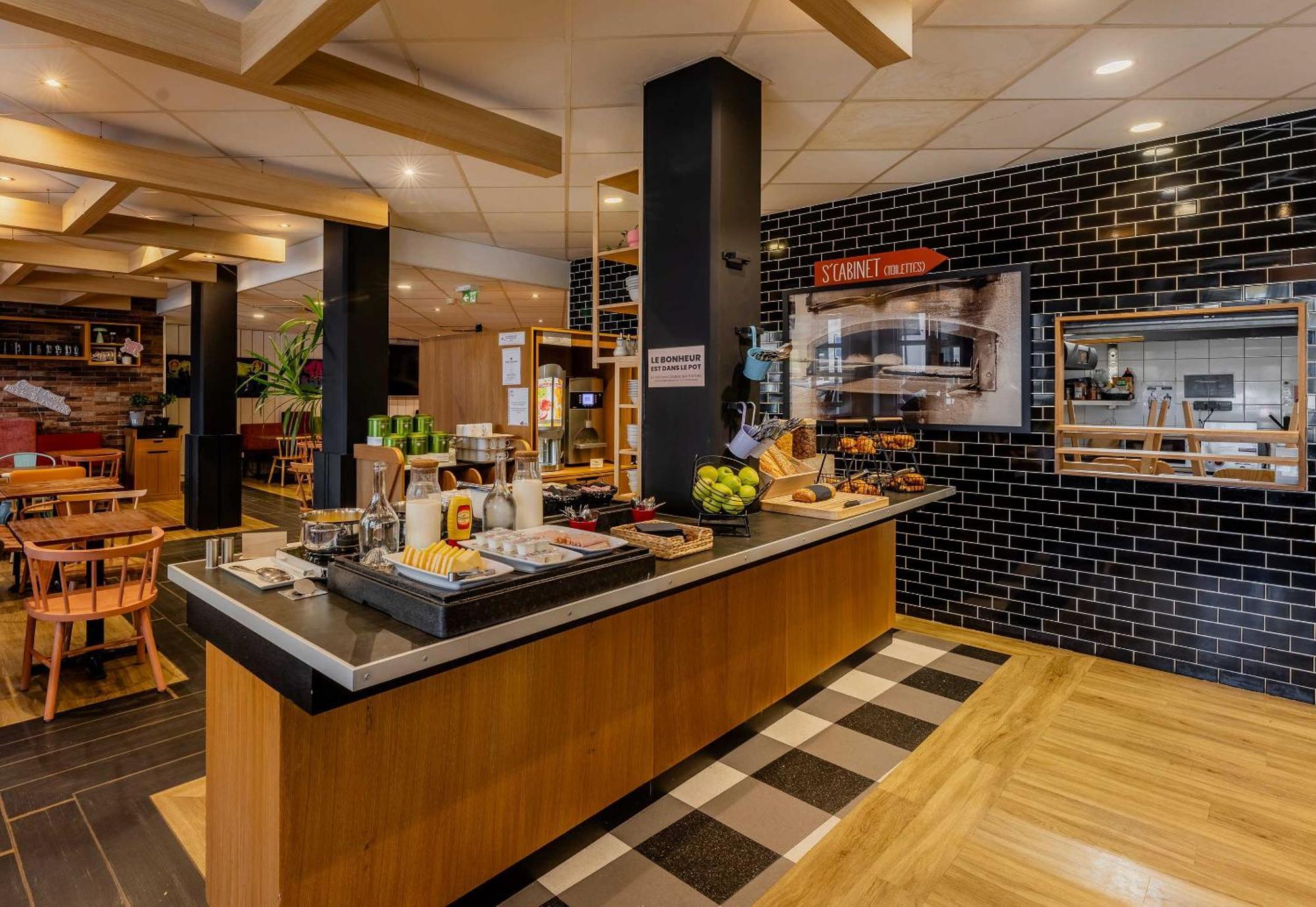 B&B Hotel Lille Roubaix Centre Grand-Place Esterno foto