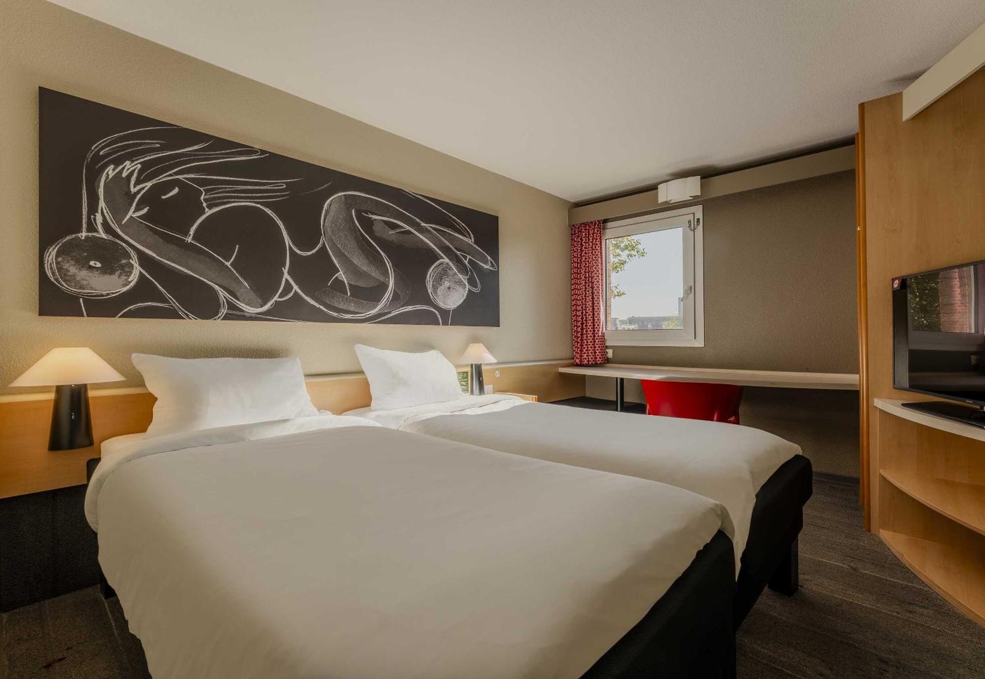 B&B Hotel Lille Roubaix Centre Grand-Place Esterno foto