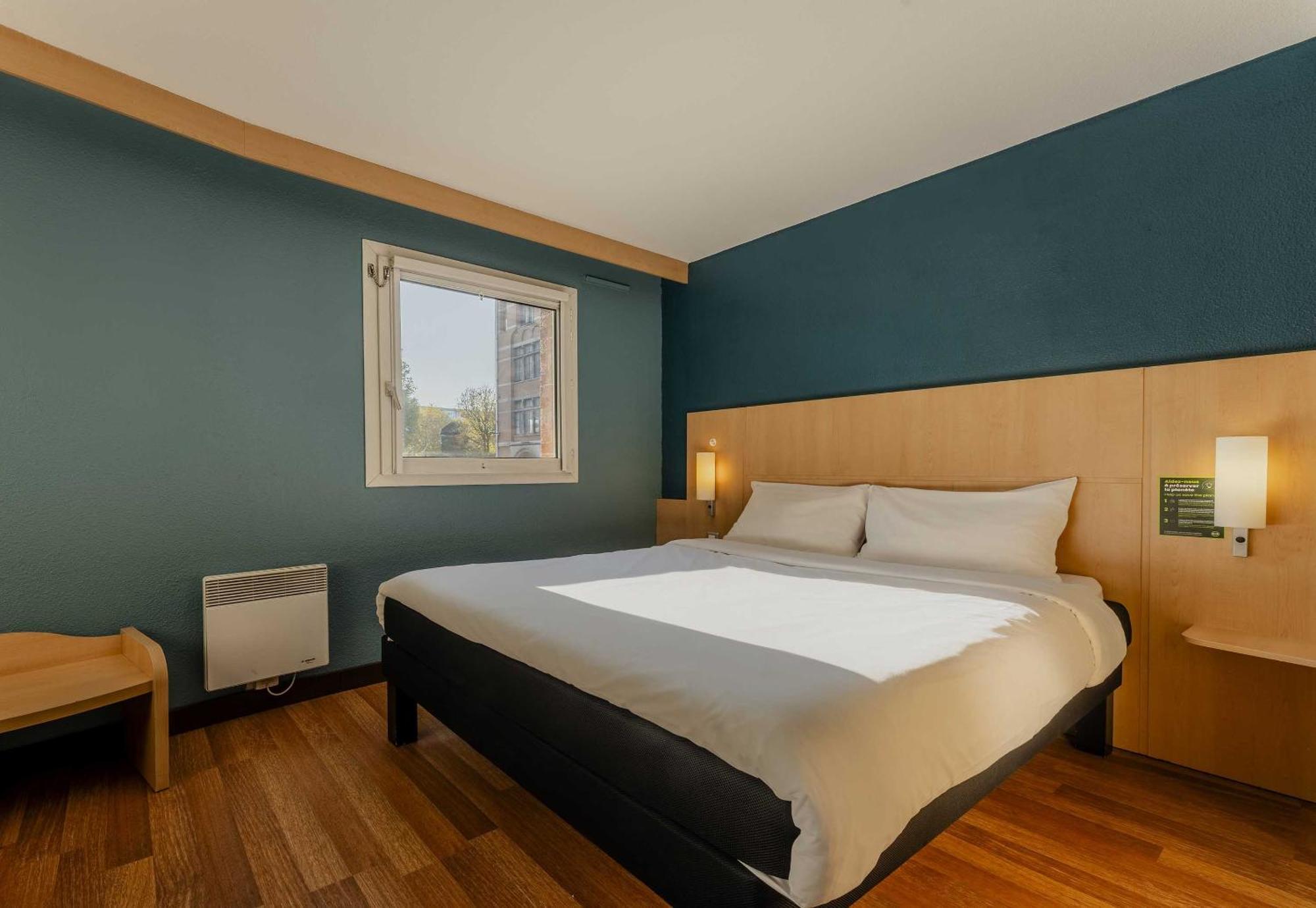 B&B Hotel Lille Roubaix Centre Grand-Place Esterno foto