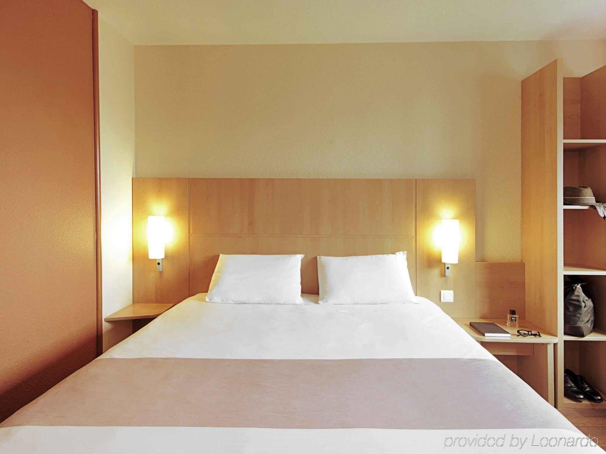 B&B Hotel Lille Roubaix Centre Grand-Place Esterno foto